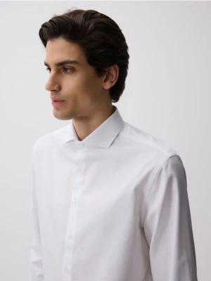 Reserved - Koszula slim z bawełny egipskiej - biały