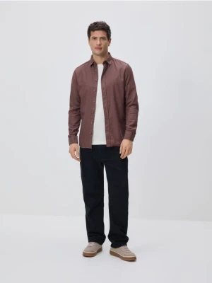 Reserved - Koszula slim z bawełny egipskiej - brązowy