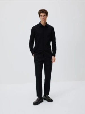 Reserved - Koszula slim z bawełny egipskiej - czarny