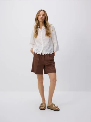 Reserved - Koszula z ażurowym wzorem - biały