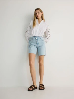 Reserved - Koszula z ażurowymi rękawami - złamana biel