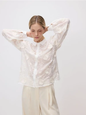 Reserved - Koszula z haftowanym zdobieniem - kremowy