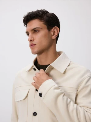 Reserved - Koszula z imitacji zamszu - złamana biel