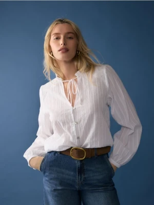 Reserved - Koszula z ozdobnym wiązaniem - biały