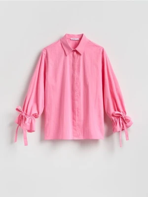 Reserved - Koszula z wiązaniami przy rękawach - intensywny róż