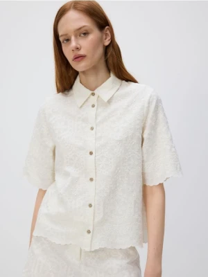 Reserved - Koszula z żakardowym wzorem - złamana biel