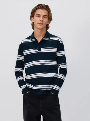 Reserved - Koszulka polo comfort w paski - granatowy