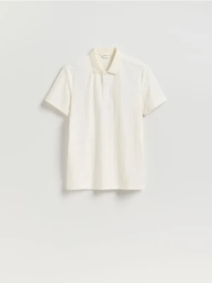 Reserved - Koszulka polo regular fit - złamana biel