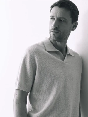 Reserved - Koszulka polo z lnem - złamana biel