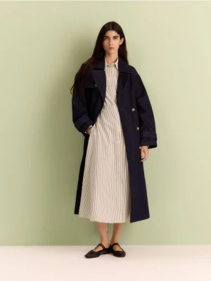 Reserved - Koszulowa sukienka maxi - złamana biel