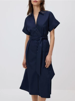 Reserved - Koszulowa sukienka z paskiem - granatowy