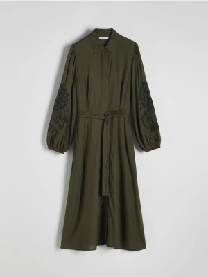 Reserved - Koszulowa sukienka z wiskozy - oliwkowy