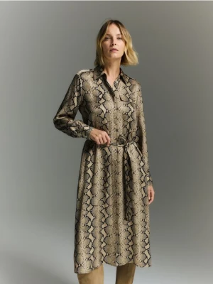 Reserved - Koszulowa sukienka z wiskozy - wielobarwny