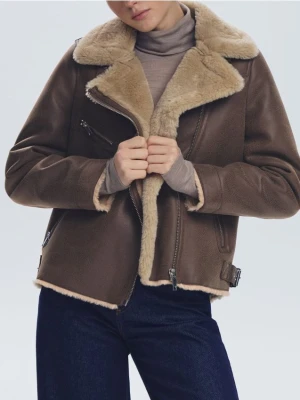 Reserved - Kożuch z imitacji skóry - beżowy