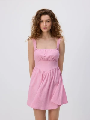 Reserved - Kreszowana sukienka mini - brudny róż
