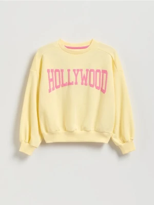 Reserved - Krótka bluza z nadrukiem - jasnożółty