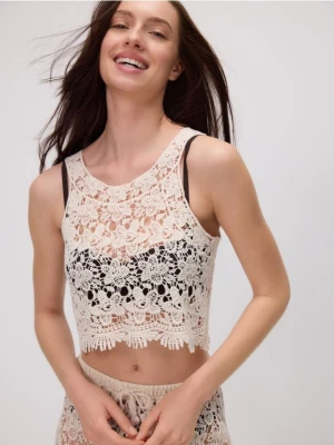Reserved - Krótki ażurowy top - beżowy