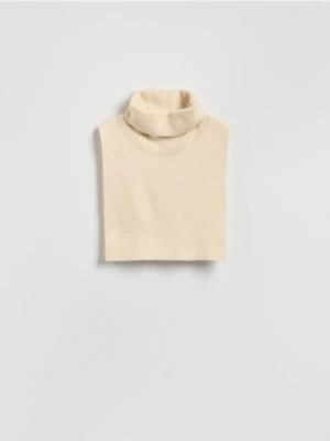 Reserved - Krótki kołnierz z golfem - złamana biel