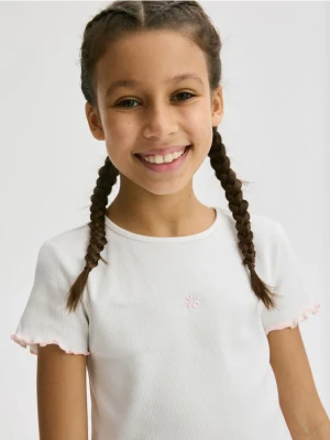 Zdjęcie produktu Reserved - Krótki t-shirt z haftem - złamana biel