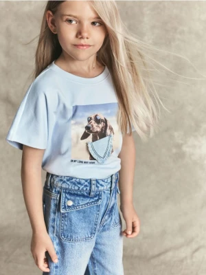 Reserved - Krótki t-shirt z nadrukiem - jasnoniebieski