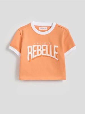 Reserved - Krótki t-shirt z nadrukiem - pomarańczowy