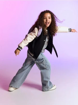 Reserved - Kurtka bomberka Kuromi - czarny