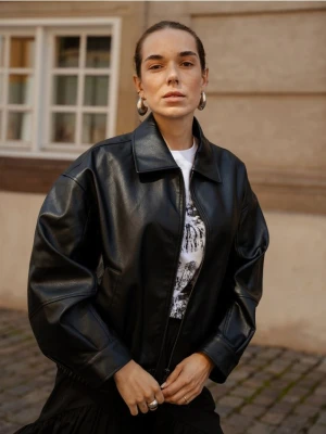 Reserved - Kurtka bomberka z kołnierzykiem - czarny