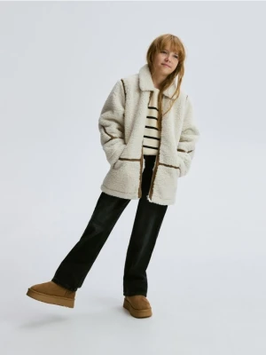 Reserved - Kurtka kożuszek - beżowy