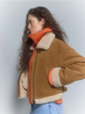 Reserved - Kurtka typu kożuch - brązowy