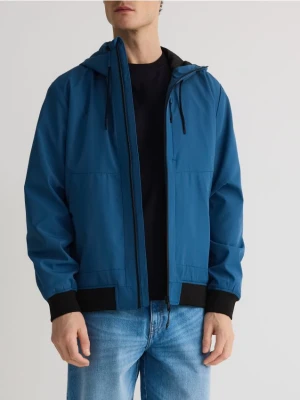 Reserved - Kurtka wiatrówka z kapturem i ściągaczami - niebieski