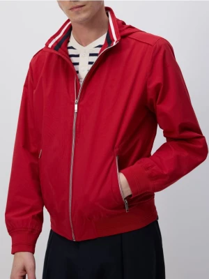 Reserved - Kurtka z chowanym kapturem - czerwony