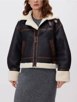 Reserved - Kurtka z imitacją kożucha - czarny