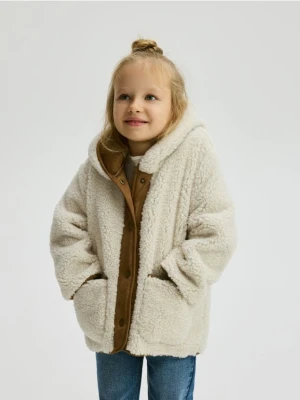 Reserved - Kurtka z miękkim misiem - beżowy