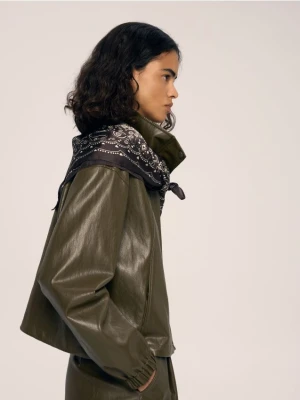 Reserved - Kurtka z wysoką stójką - ciemnozielony