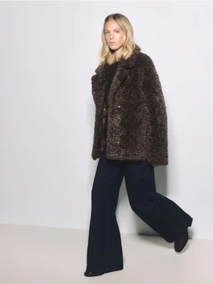 Reserved - Kurtka ze sztucznego baranka - brązowy