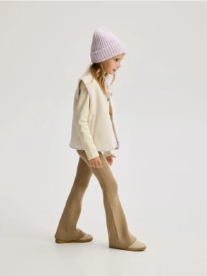 Reserved - Legginsy flare - beżowy