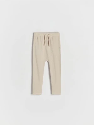 Zdjęcie produktu Reserved - Legginsy z prążkowanej dzianiny rib - beżowy