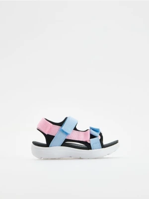 Zdjęcie produktu Reserved - Lekkie sandały na rzep - wielobarwny