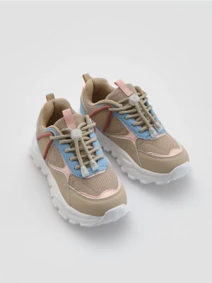 Reserved - Lekkie sneakersy - beżowy
