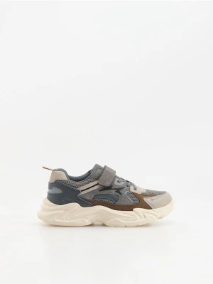 Reserved - Lekkie sneakersy - beżowy