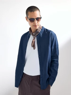 Reserved - Lniana koszula regular fit - granatowy