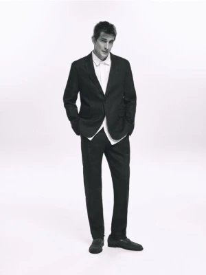 Reserved - Lniana marynarka slim fit - ciemnobrązowy