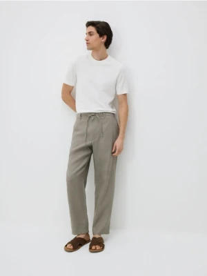 Reserved - Lniane spodnie chino straight - beżowy