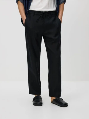 Reserved - Lniane spodnie chino straight - czarny