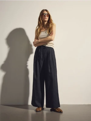 Reserved - Lniane spodnie z wiązaniem - czarny