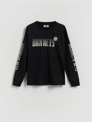 Reserved - Bawełniany longsleeve z nadrukiem NBA - czarny