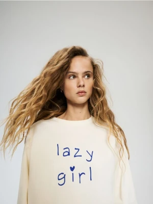 Reserved - Longsleeve z napisami - jasnożółty