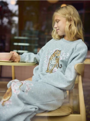 Reserved - Luźna bluza z nadrukiem - jasnoszary