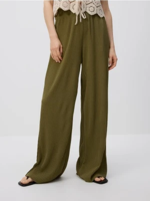 Reserved - Luźne spodnie w prążek - oliwkowy