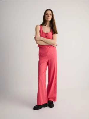 Reserved - Luźne spodnie z lnem - intenstywna czerwień